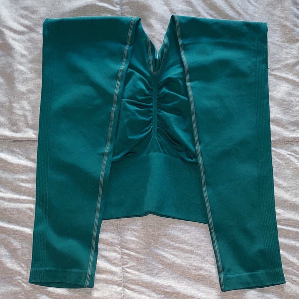 Work Out Pants - Picture 2 of 4